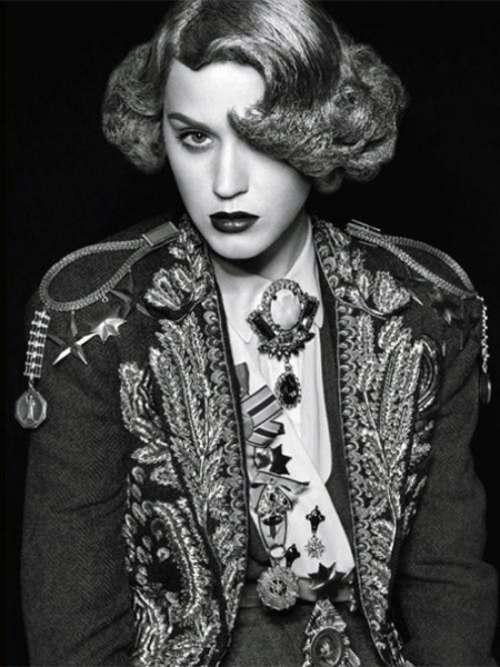 katyperryluomovogueaugust2012 thumb